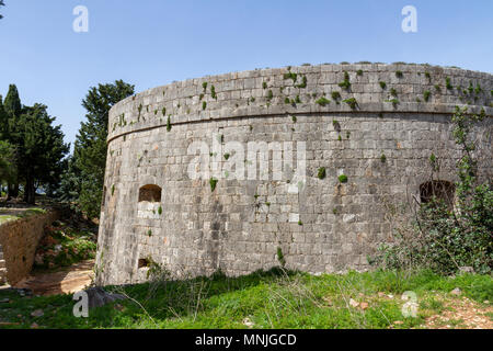 Le rovine di Fort Royal sull isola di Lokrum, nel Mare Adriatico off Dubrovnik, Croazia. Foto Stock