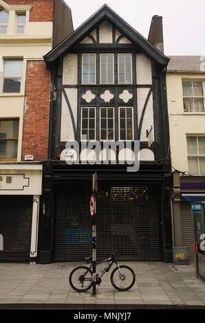 Negozio di fronte Oliver Plunket street Cork Foto Stock