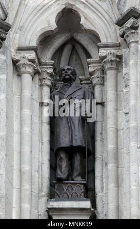 La Basilica del Voto Nazionale Basílica del voto Nacional.chiesa cattolica romana nel centro storico di Quito in Ecuador. Foto Stock