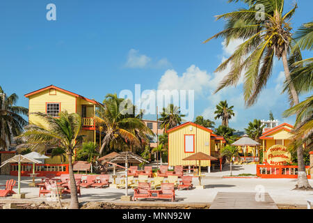 Caye Caulker, Belize - Dicembre 20, 2016: vista presso l'hotel presso la spiaggia di Caye Caulker. È una piccola isola vicino a Ambergris Caye Belize. Foto Stock