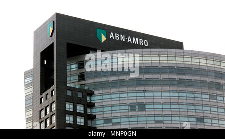 Amsterdam, Paesi Bassi - 8 novembre 2015: la sede centrale di ABN AMRO Bank in Amsterdam Foto Stock