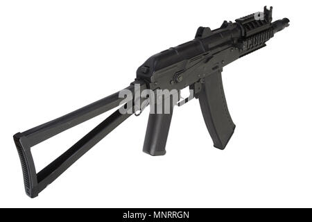 Kalashnikov AK47 shorty con aggiornamento moderno isolato su bianco Foto Stock