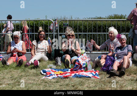 Windsor, Regno Unito. Il 20 maggio 2018. © concesso in licenza a ricco BOWEN fotografia. 19/05/2018. Windsor, Regno Unito. Il Royal Wedding di Meghan Markle & principe Harry in Windsor, Berkshire, oggi. Photo credit: ricco di Bowen Credito: ricca bowen/Alamy Live News Foto Stock
