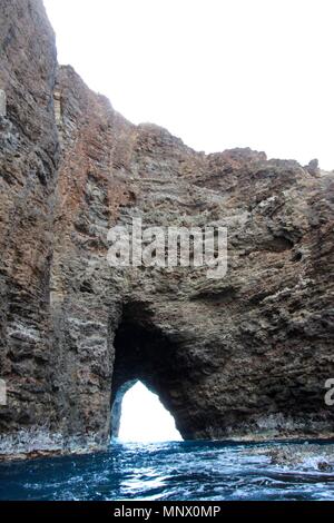 Iconico di Na Pali costa sul Kauai, Hawaii Jurassic Park sfondo mozzafiato bellezza Foto Stock