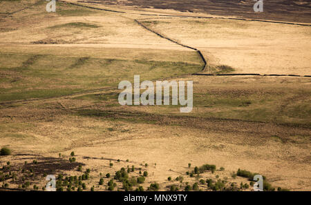 Vista del West Pennine Moors che mostra la vacuità e tetro la bellezza della zona. Foto Stock