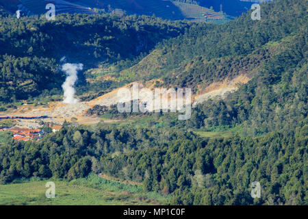 Il dieng plateau e monte prau è uno dei più belli destinazione nel centro di Giava, in Indonesia. Foto Stock