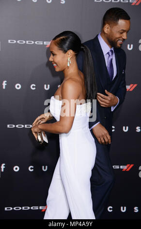 Will Smith, moglie Jada Pinkett 014 in corrispondenza del fuoco di Premiere presso la leva TCL Theatre di Los Angeles. Febbraio 24, 2015.Will Smith, moglie Jada Pinkett 014 ------------- Red Carpet Event, verticale, STATI UNITI D'AMERICA, industria cinematografica, celebrità, fotografia, Bestof, arte cultura e intrattenimento, Topix celebrità moda / Verticale, meglio di, evento nella vita di Hollywood - California, moquette rossa e dietro le quinte, USA, industria cinematografica, celebrità, movie celebrità, personaggi televisivi, musica celebrità, fotografia, Bestof, arte cultura e intrattenimento, Topix, verticale, famiglia da dall'anno , 2015, inchiesta tsuni@Gamma-U Foto Stock