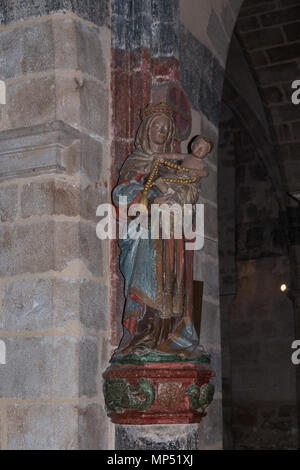 Monumenti e siti del patrimonio 895 Milly la forêt-Église Notre-dame de l'Assomption-Vierge à l'Enfant VG-20131102 Foto Stock