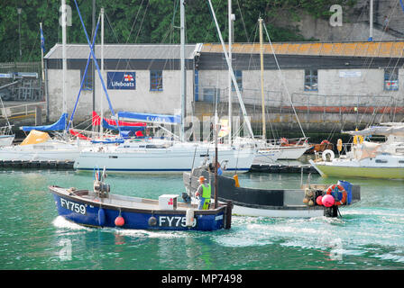 Weymouth. 21 maggio 2018. Il weekend è stupenda meteo continua nella nuova settimana nel soleggiato, Weymouth Dorset Credito: stuart fretwell/Alamy Live News Foto Stock