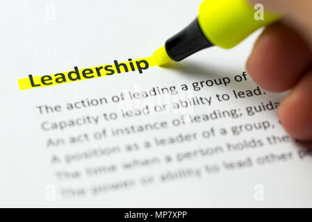 Leadership parola evidenziata in giallo Foto Stock