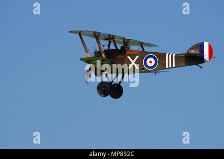 Sopwith Camel Replica D1851, Ikanopit, G-BZSC, presso Old Warden, Shuttleworth Collection, Foto Stock