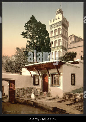 Русский: Мечеть Абдеррахмана, г. Алжир, Алжир Français : Mosquée de Abder-Rahman, Alger, Algérie inglese: Moschea di Abder-Rahman, Algeri, Algeria 中文: 阿卜杜勒-拉赫曼清真寺，阿尔及尔，阿尔及利亚 Português: Mesquita de-Abder Rahman, Argelès, Argélia العربية: مسجد عبد الرحمن، الجزائر، الجزائر Español: Mezquita de Abder-Rahman, Argelès, Argelia . Русский: Этот цветной снимок относится к серии 'Люди и места Алжира', входящей в каталог компании 'Детройт Фотографик Кампани'. На нем изображена мечеть Сиди Абдер-Рахман [Абдул Рахман, Абдель Рахман, Абдуррахман] в городе Алжир (Алжир) около 1899 года. Согласно 'Практическому Foto Stock