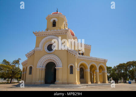 Tombe e statue nel Cementerio de Colon Havana Cuba Foto Stock