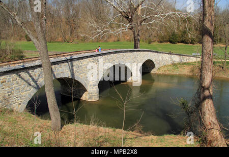 In occasione della battaglia di Antietam, il ponte di Burnside era ferocemente difeso dai confederati contro le truppe dell'Unione comandato dal generale dell'Unione Ambrose Burnside Foto Stock