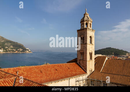 Il monastero domenicano (Dominikanski samostan) nella Città Vecchia, Dubrovnik, Croazia affacciato sul Mare Adriatico. Foto Stock