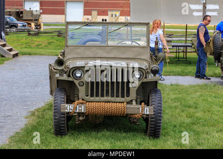 Carlisle, PA, Stati Uniti d'America - 20 Maggio 2018: WWII esercito jeep è stato sul display all'esercito e Giornate del patrimonio evento presso l'U.S. Patrimonio dell'esercito e il centro educativo. Foto Stock