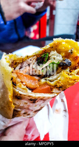 Turco kebab duro al ristorante. fast food Foto Stock