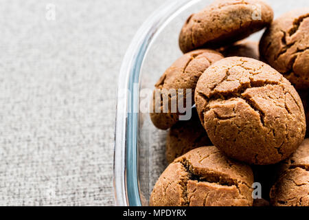 I cookie sono realizzati da Siyez farina (Triticum monococcum). Alimenti biologici Foto Stock