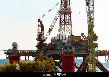Offshore della piattaforma di perforazione a Trogir, Croazia. Foto Stock