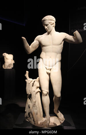 23 maggio 2018 - ''innumerevoli aspetti della bellezza" in arte antica presso il Museo Archeologico Nazionale di Atene.la mostra sarà mostrando diverse espressioni di estetica in ambienti eterogenei. Il modo in cui la forma umana appare nella cultura neolitica ma anche la sua evoluzione nel tradizionale delle Cicladi e la società micenea, come in tempi storici.la mostra aperta al 26 maggio. Credito: Aristidis Vafeiadakis/ZUMA filo/Alamy Live News Foto Stock