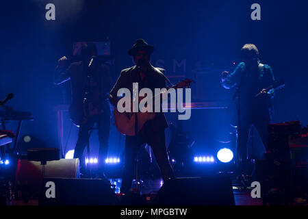 Londra, Regno Unito. 23 Maggio, 2018. Gaz Coombes performing live sul palco di palladio in Londra. Foto data: mercoledì 23 maggio, 2018. Foto: Roger Garfield/Alamy Live News Foto Stock