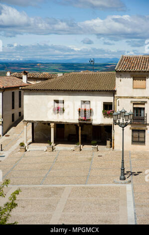 Plaza Mayor o del Arcipreste, HITA, Guadalajara, Spagna. Piazza Principale. Foto Stock