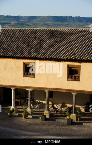 Plaza Mayor o del Arcipreste, HITA, Guadalajara, Spagna. Piazza Principale. Foto Stock