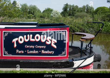 Inghilterra, Berkshire, Hungerford, Canal Boat International Foto Stock