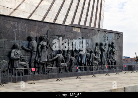 Mosca, Russia - aprile 30. 2018. conquistatori di spazio è un monumento in Cosmopark Foto Stock