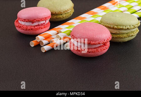 Francese dessert deliziosi amaretti sul tavolo Foto Stock