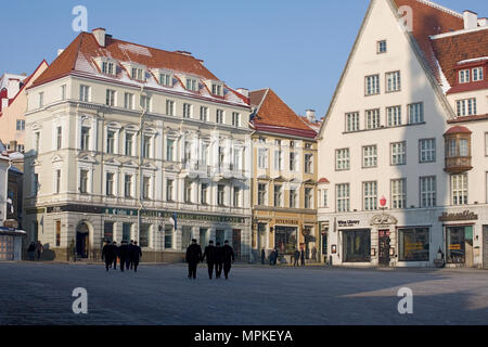 La piazza della città, Raekoja Plats, Old Town,Tallinn, Estonia Foto Stock