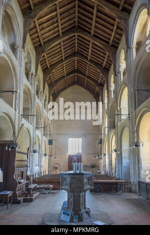 Inghilterra, Norfolk, Binham Priory, chiesa interno Foto Stock