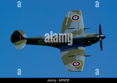 Vickers Supermarine Spitfire Mk XV!, TE311 a Old Warden, Foto Stock