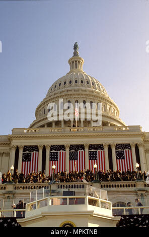 Washington DC, Stati Uniti d'America, 20 gennaio 1993 il fronte ovest della capitale degli Stati Uniti con la inaugurali Presidenziali piattaforma in sede