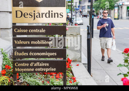 Montreal Canada,Quebec Province,Rue Peel,sign,advertisement,ad,Desjardins,banking,Canada070707019 Foto Stock