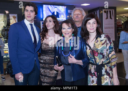 Roma, Italia. 23 Maggio, 2018. Cast durante la premiere a Roma presso il Cinema Adriano del film italiano "Rudy Valentino' Credit: Matteo Nardone/Pacific Press/Alamy Live News Foto Stock
