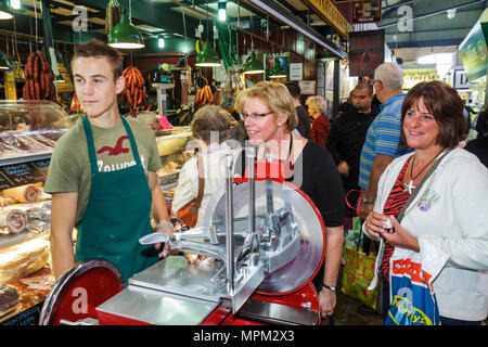 Toronto, Canada, St Lawrence Market, shopping shopper acquirenti negozi mercati mercato di mercato di vendita di acquisto, negozio al dettaglio negozi business busines Foto Stock