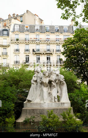 Santa Caterina scultura artista scultore Julien Lorieux in Piazza Montholon, Parigi Francia Foto Stock