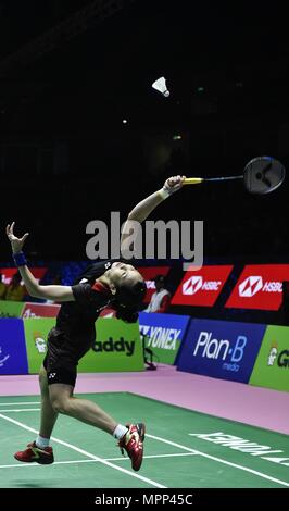 Bangkok, Tailandia. Xxiv Maggio, 2018. Tai Yzuying del team di Taipei cinese colpisce un ritorno contro Akane Yamaguchi del team giapponese durante il BWF Uber Cup 2018 quarterfinal a Bangkok, Thailandia, il 24 maggio 2018. Credito: Wang Shen/Xinhua/Alamy Live News Foto Stock