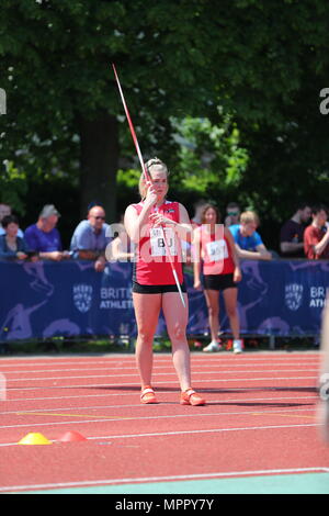 La Loughborough, Inghilterra, 20th, Maggio, 2018. Sophie Percival competere nel femminile giavellotto durante la LIA Loughborough internazionale annuale di atletica Foto Stock