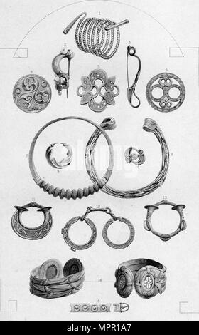 'Celtico reliquie. Ornamenti personali di oro e bronzo", 1886. Artista: Charles Lawrie. Foto Stock
