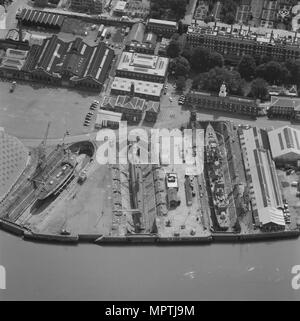 Chatham Historic Dockyard, Kent, 2001. Artista: sconosciuto. Foto Stock