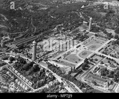 Il palazzo di cristallo, Sydenham, Londra, 1937. Artista: Aeropictorial Ltd. Foto Stock