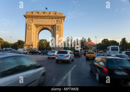 Bucarest, Romania; Arco Trionfale costruito nel 1935 Foto Stock