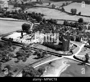 Il castello di Stokesay, Shropshire, luglio 1948. Artista: Aerofilms. Foto Stock