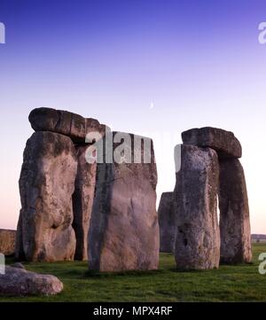 Stonehenge, Wiltshire, 2007. Artista: Storico Inghilterra fotografo personale. Foto Stock