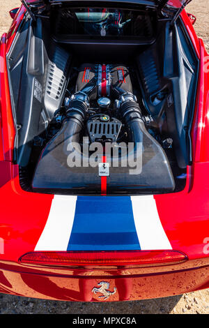 Il motore della Ferrari 488 GTB Foto Stock