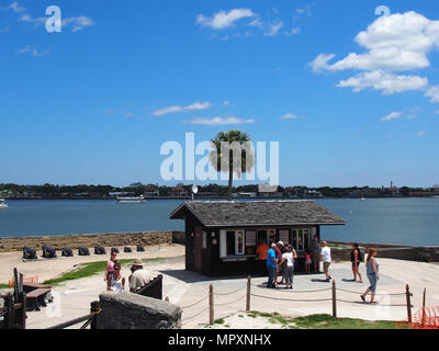 Castillo de San Marcos l'entrata del parco, Sant'Agostino, Florida, USA, 2018 © Katharine Andriotis Foto Stock