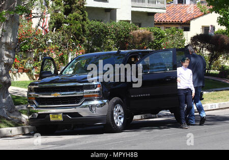 Gwen Stefani e Blake Shelton prendere i bambini alla chiesa in Los Angeles con: Blake Shelton, Kingston Rossdale dove: West Hollywood, California, Stati Uniti quando: 22 Apr 2018 Credit: WENN.com Foto Stock