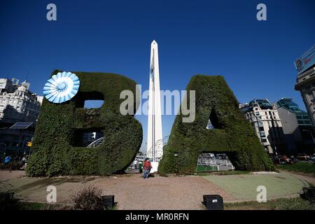 Buenos Aires, Argentina. Xxiv Maggio, 2018. Obelisco della città di Buenos Aires in Argentina nel pomeriggio di oggi (24). Credito: Marcelo Machado de Melo/FotoArena/Alamy Live News Foto Stock